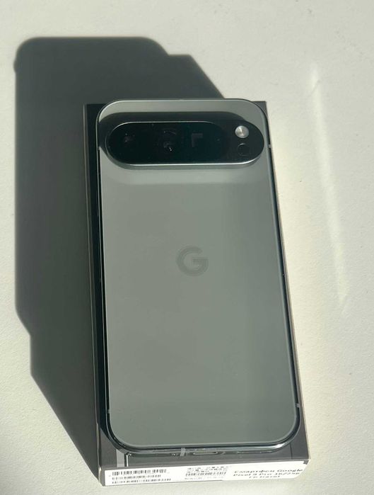 Google Pixel 9 Pro 256GB  •  идеал  •  eSIM/VoLTE/5G/IMEI  •  коробка