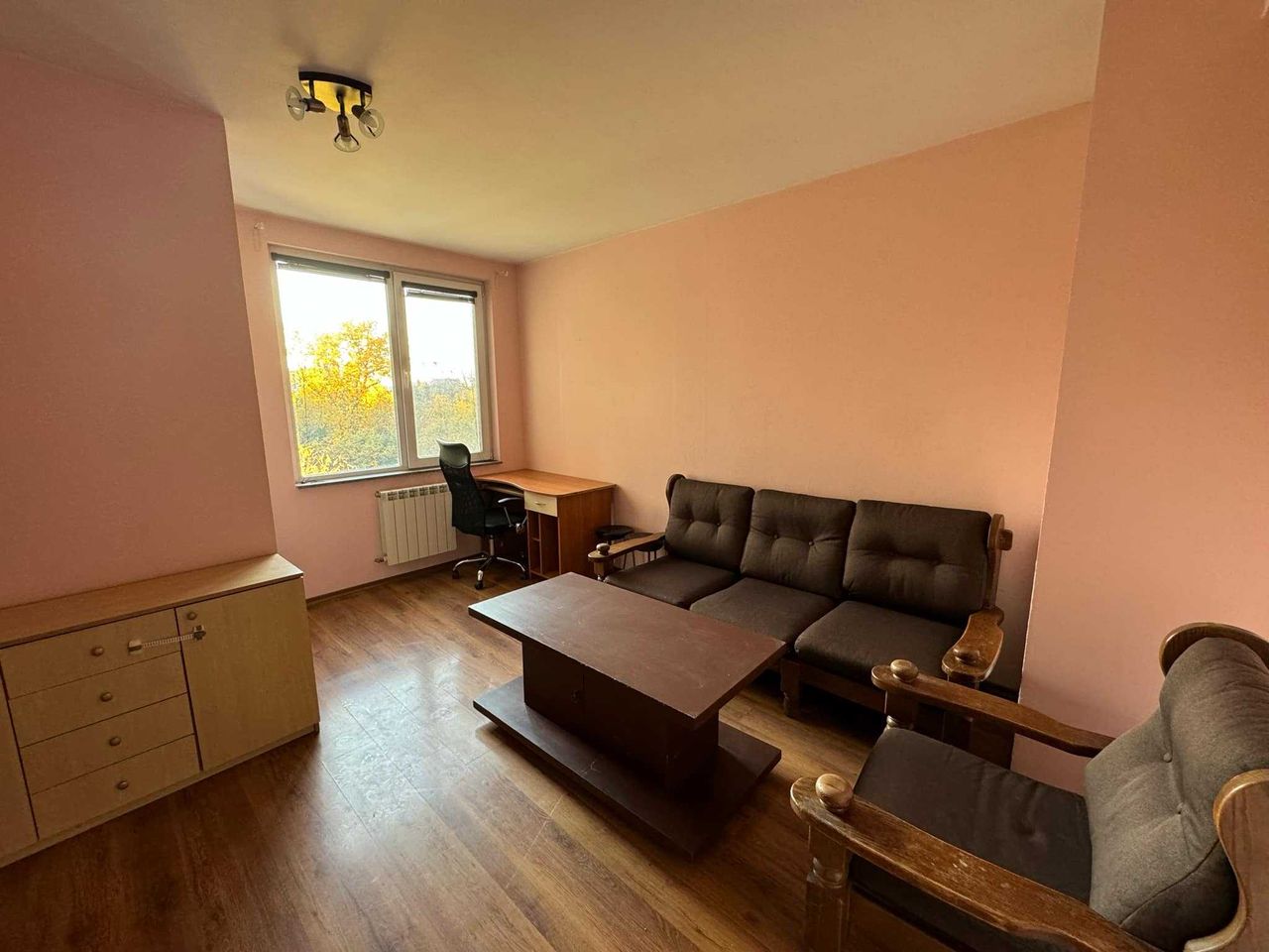 Дава се под наем Двустаен апартамент в София, Дианабад - 60 кв.м за 561 € - Снимка #1