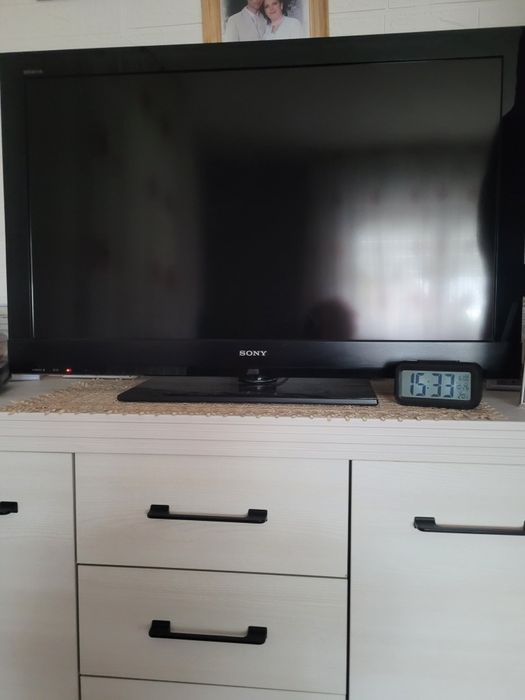 TV Sony Bravia  în stare folosit