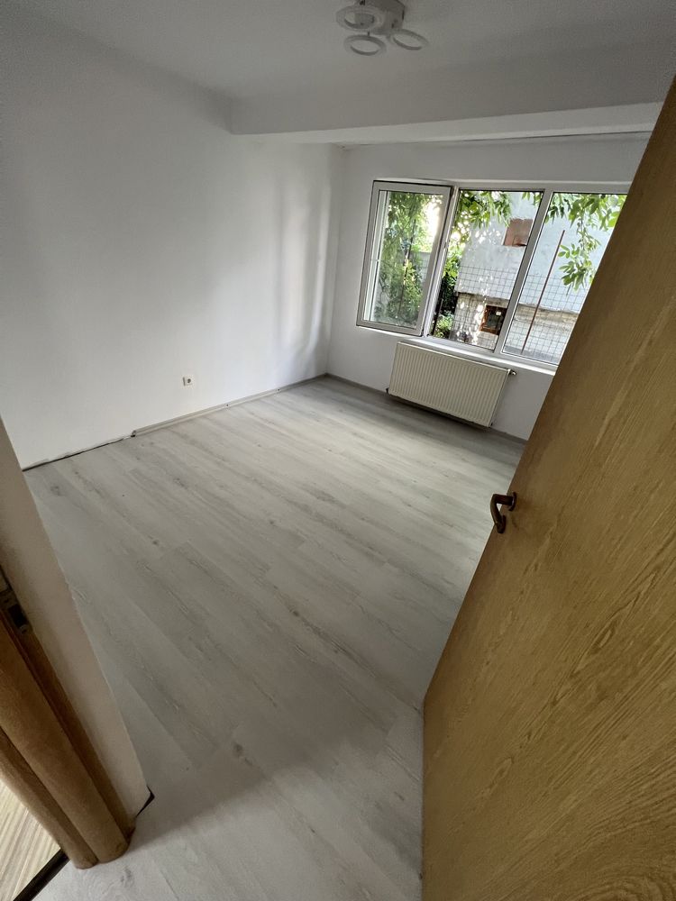 Vând apartament 2 camere