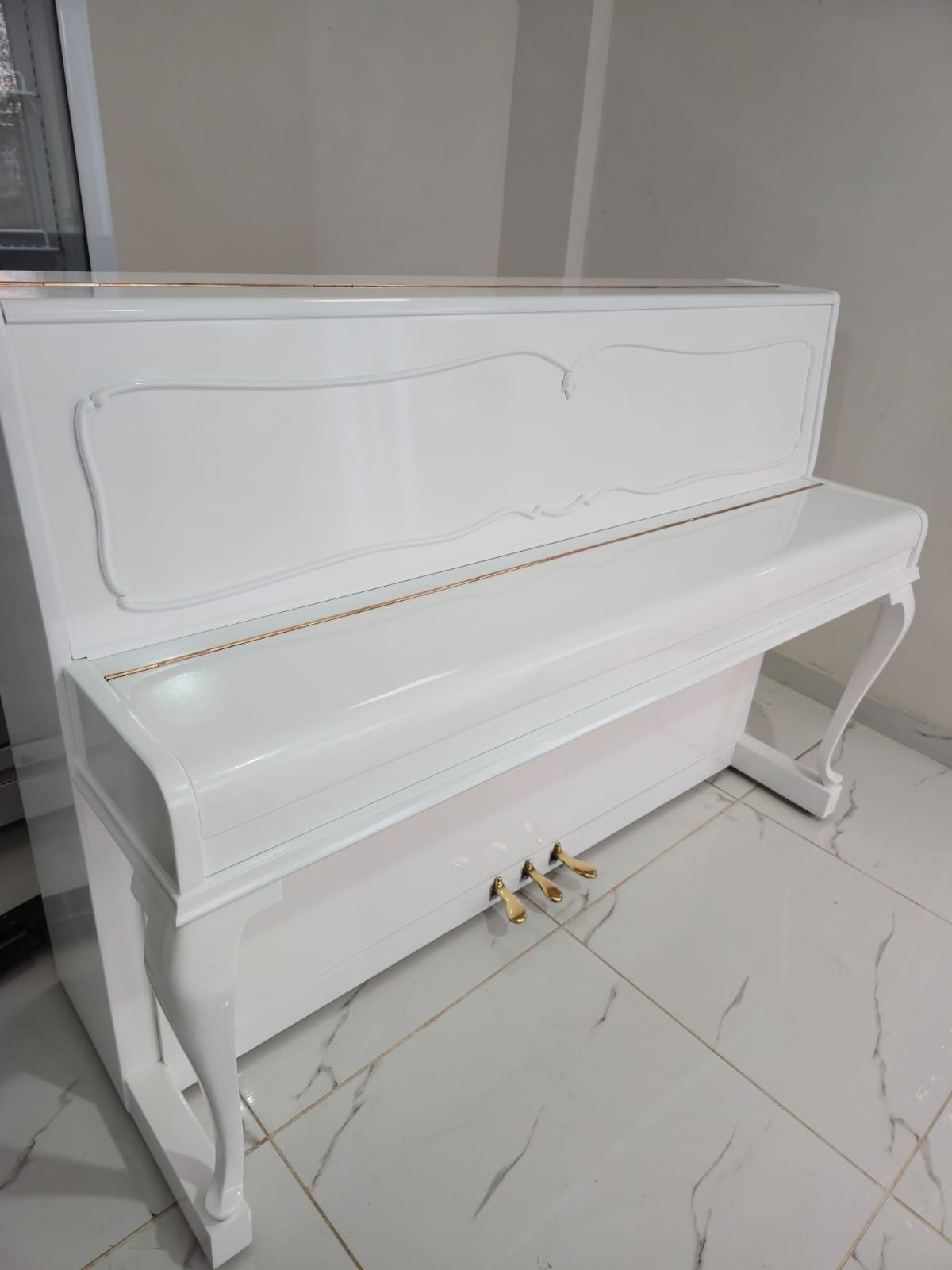 Pianina  Calisia - transport gratuit, garanție