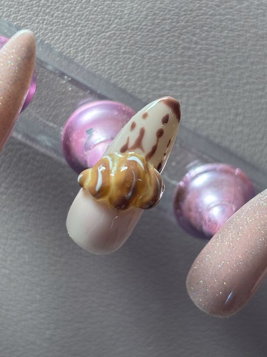 Press on излуствени нокти