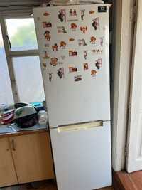 Холодильник и Бойлер 80 лт почти новый