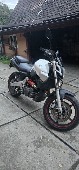 Vând Yamaha mt 03