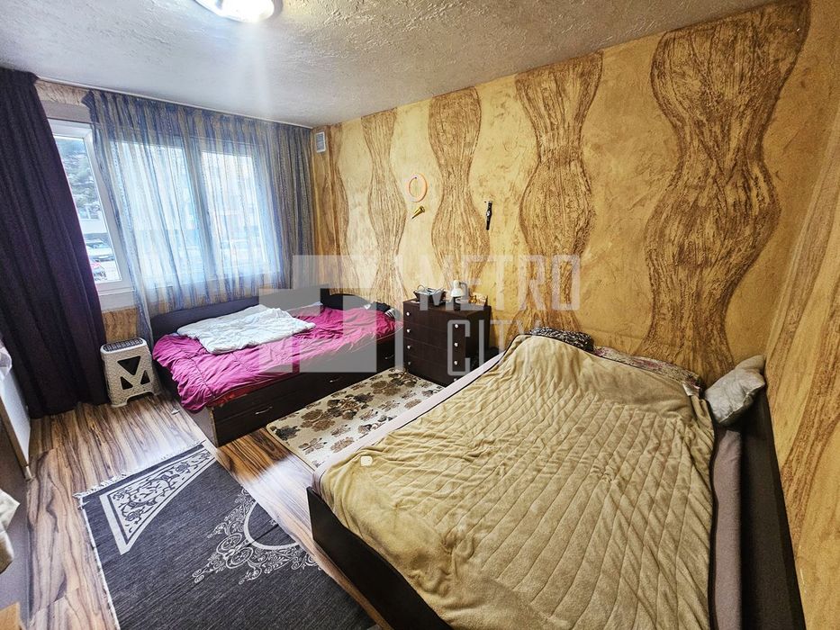 Продава се Четиристаен апартамент в София, Дружба 2 - 88 кв.м за 2160 €/кв.м - Снимка #5