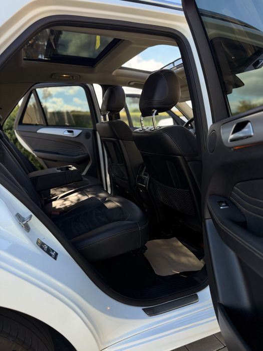 Mercedes ML350 2015 AMG PAK Deosebit top ! 4matic