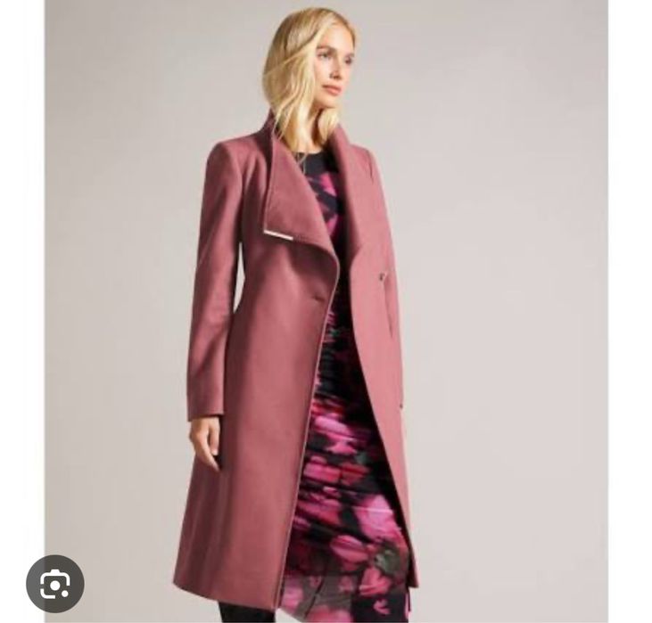 Ново палто Ted Baker , размер Л-ХЛ