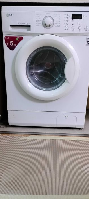 Mașina de spălat in perfecta stare de funcționare capacitate