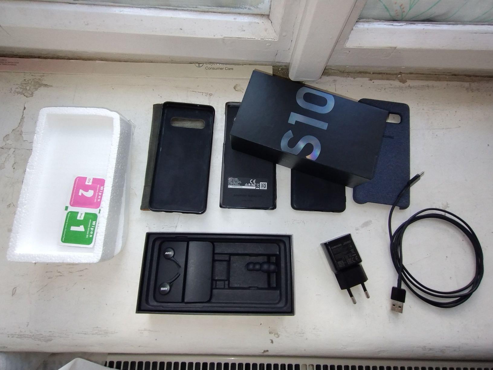 VAND Samsung S10 Dual SIM full box + huse