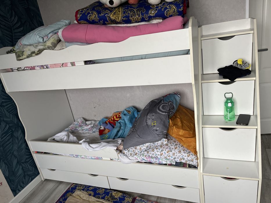 Детский двухъярусный кровать