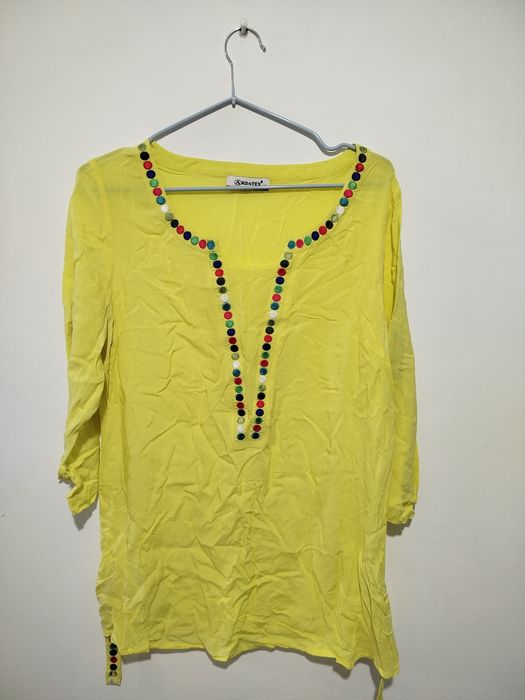 Отдам бесплатно женскую блузку