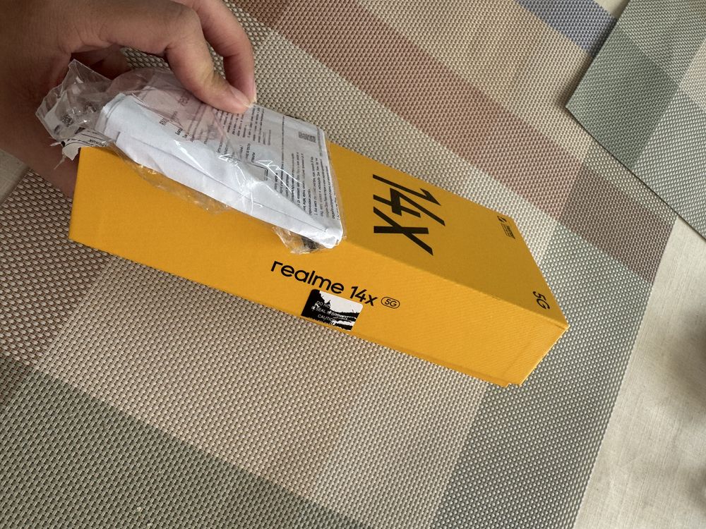 Телефон realme 14X