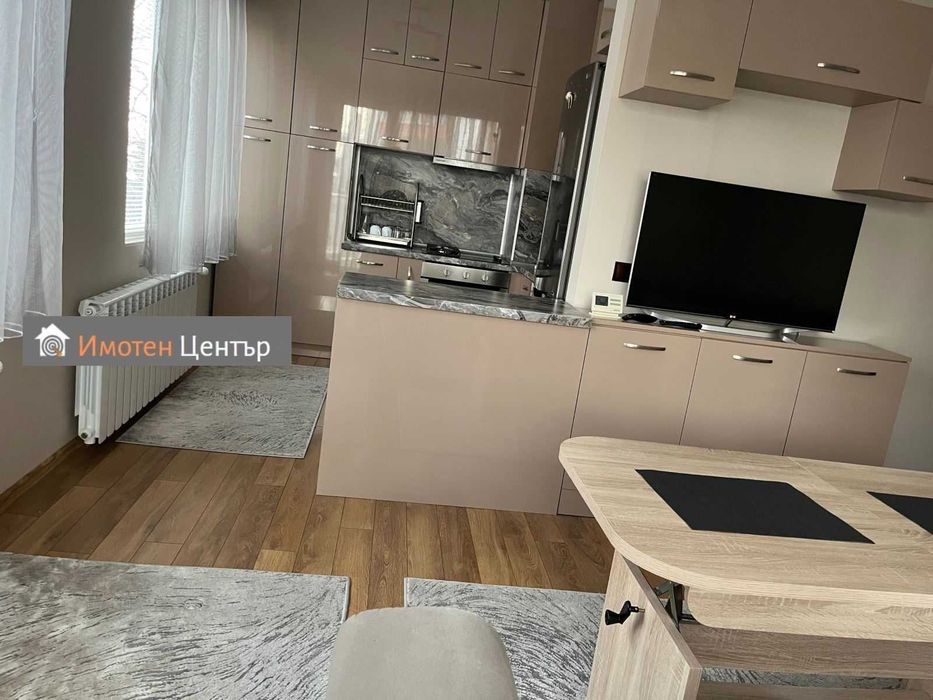 Продава се Тристаен апартамент в София, Павлово - 92 кв.м за 2990 €/кв.м - Снимка #2