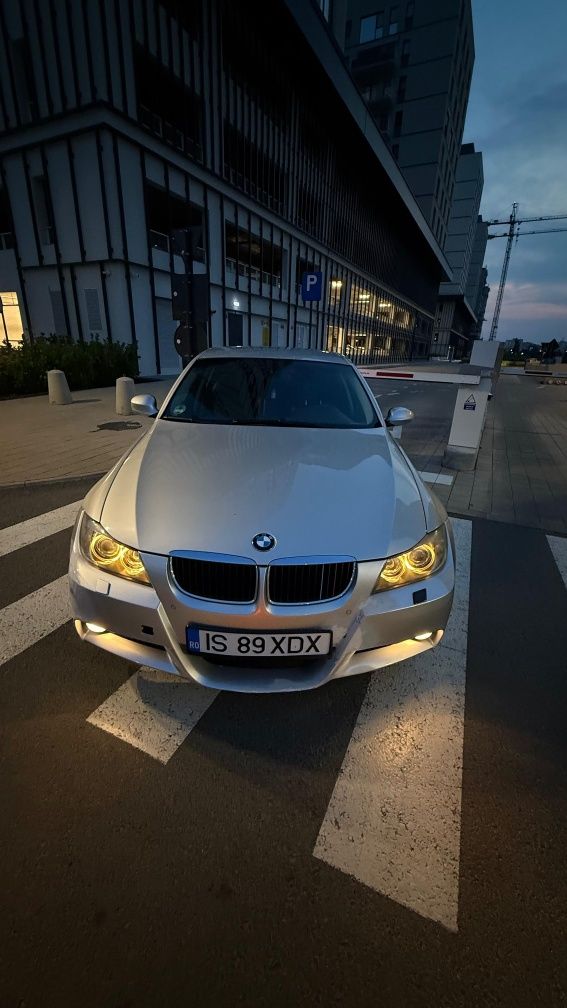 BMW 320i e90 pachet M