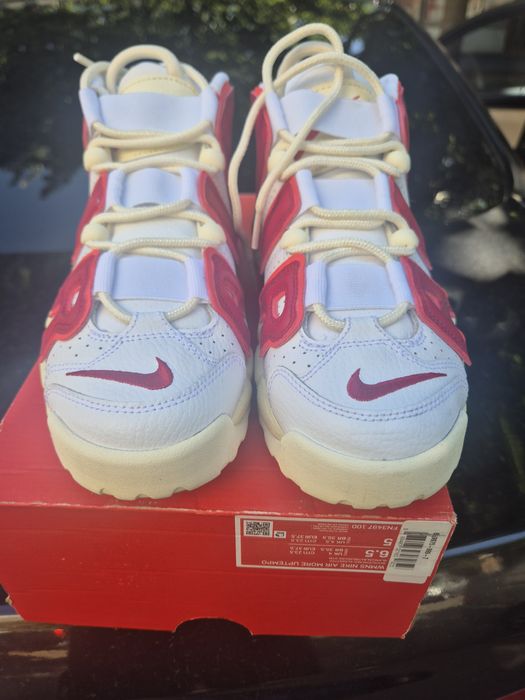 Nike UP Tempo !!
