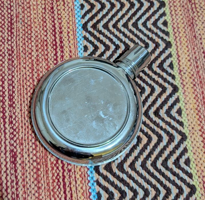 Ploscă din inox cu paharel