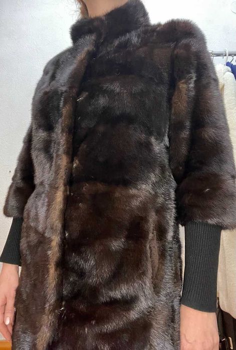Шуба Норка  натуральная