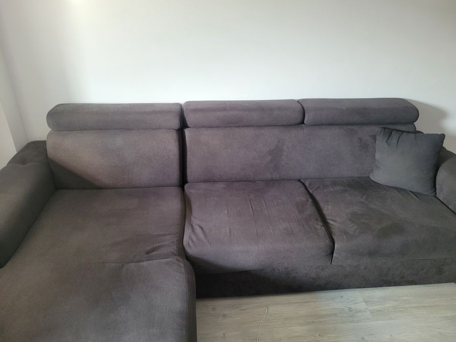 Se vinde coltar extensibil