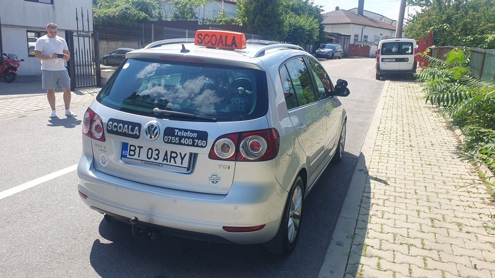 Școală de șoferi Cat B