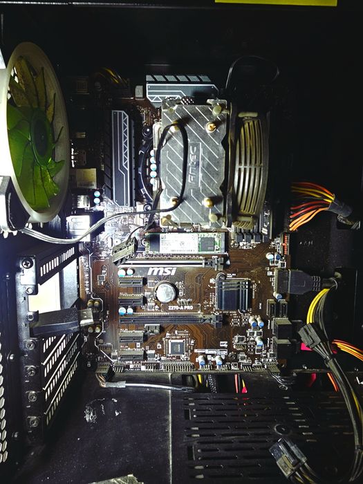 Kit gaming Intel i7-7700K + placă de bază MSI Z270-A PRO + 16GB RAM