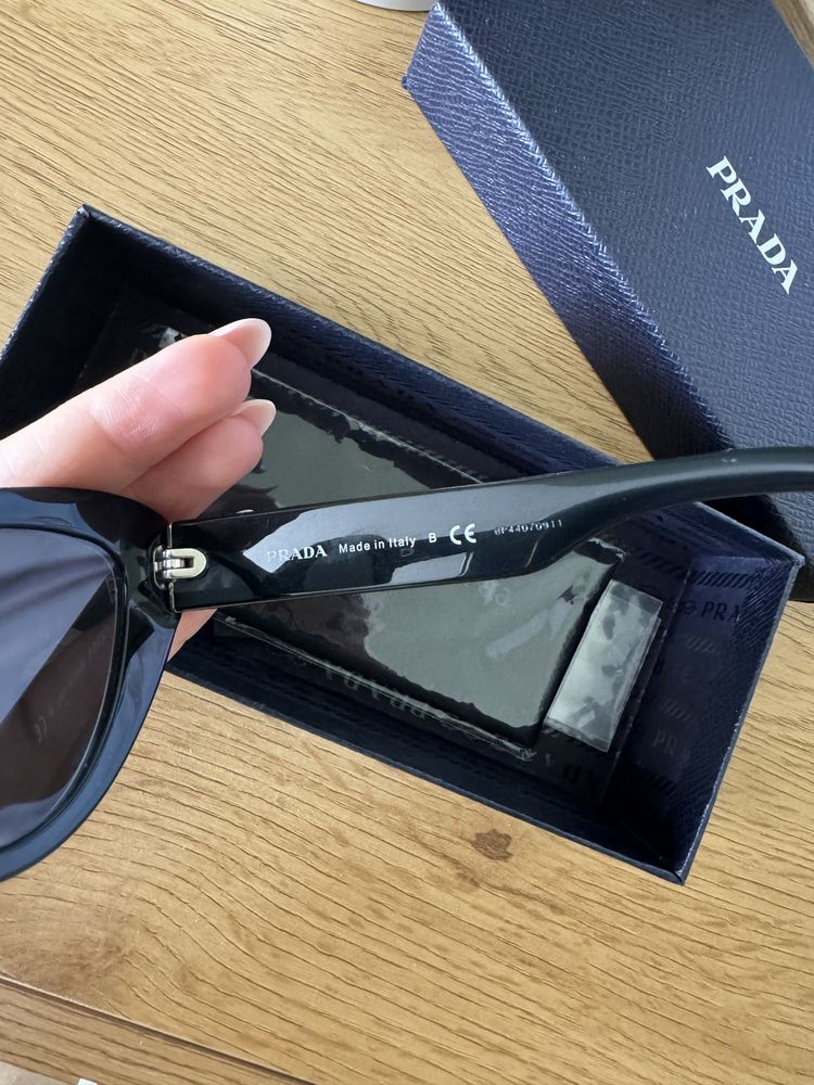 Prada слънчеви очила PRADA SPR 13Y 1AB-5S0