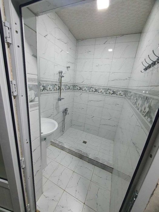 Toshkent viloyati Bo'stonliq tumani Sijjak qishlog'ida dacha sotiladi