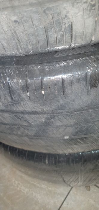 Балон Rodian R19 235/55