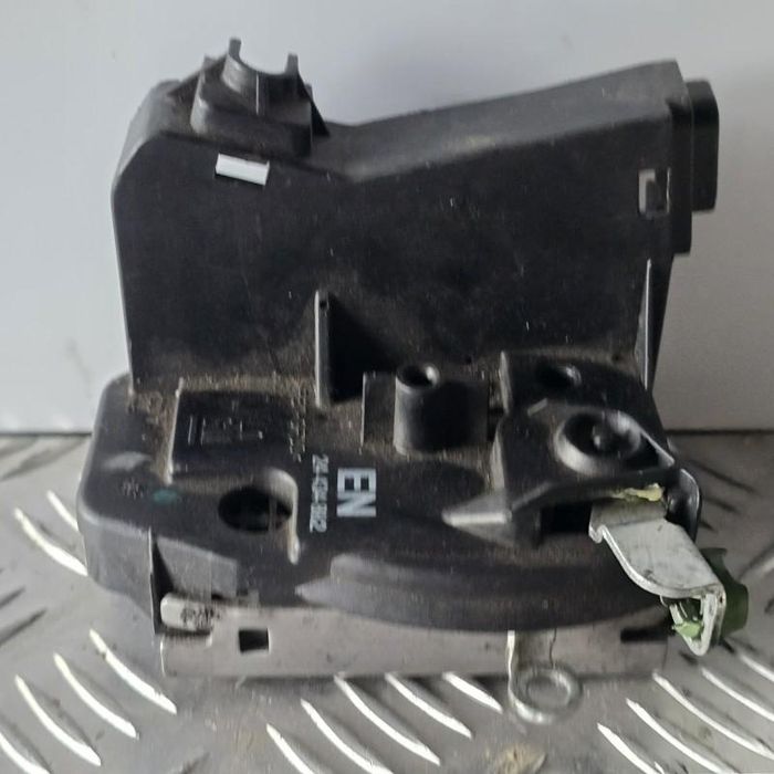 Broasca usa stanga fata Opel Corsa C facelift