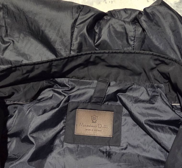 Vand geaca primavara Massimo Dutti