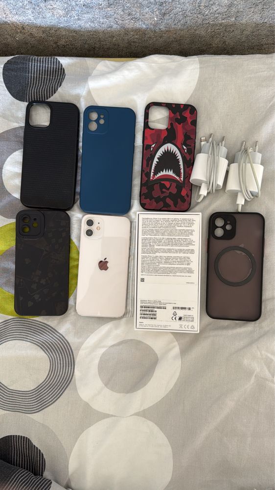 Iphone 12 64gb като нов