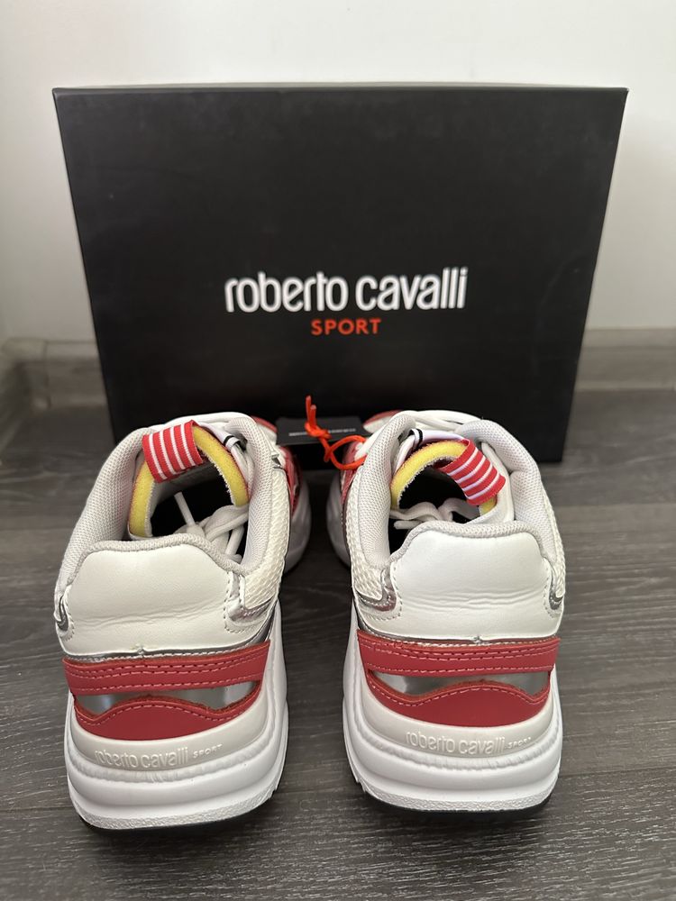 Чисто нови!! 100% Оригинални дамски маратонки Roberto Cavalli Sport