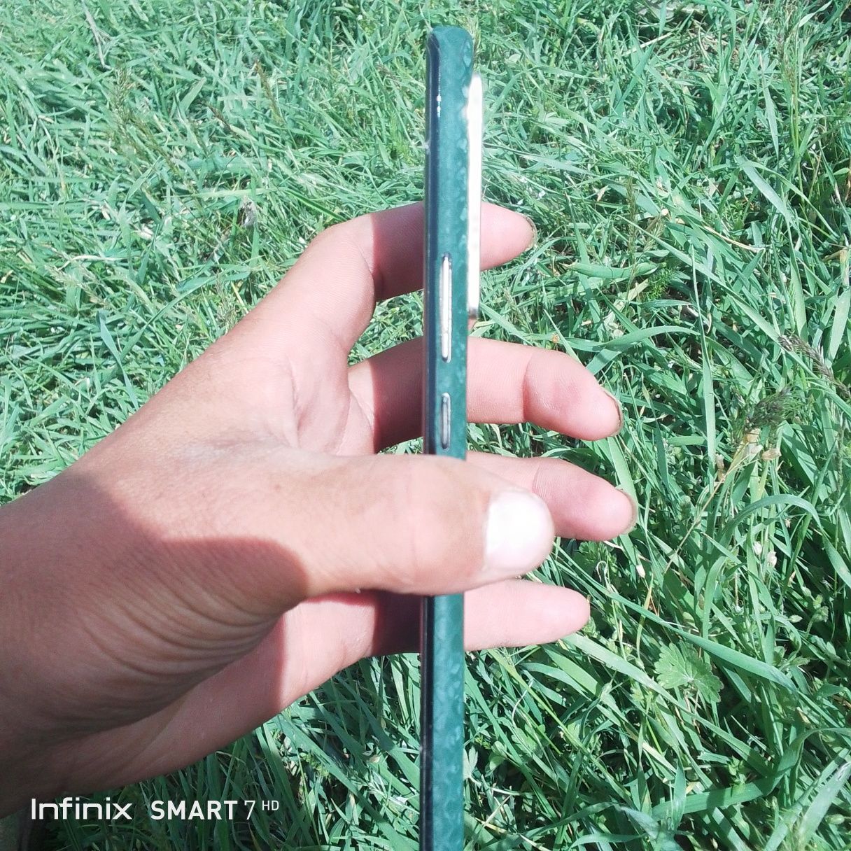 Infinix Note 40 Pro 256GB / 12+6GB RAM
Hech qanday shikast yo‘q
Karopk