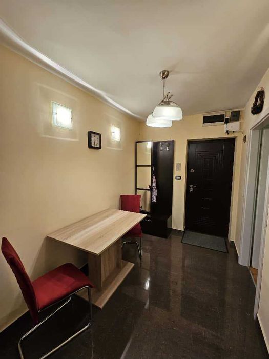 Inchiriez apartament 2 camere amenajat premium, zona Medicina