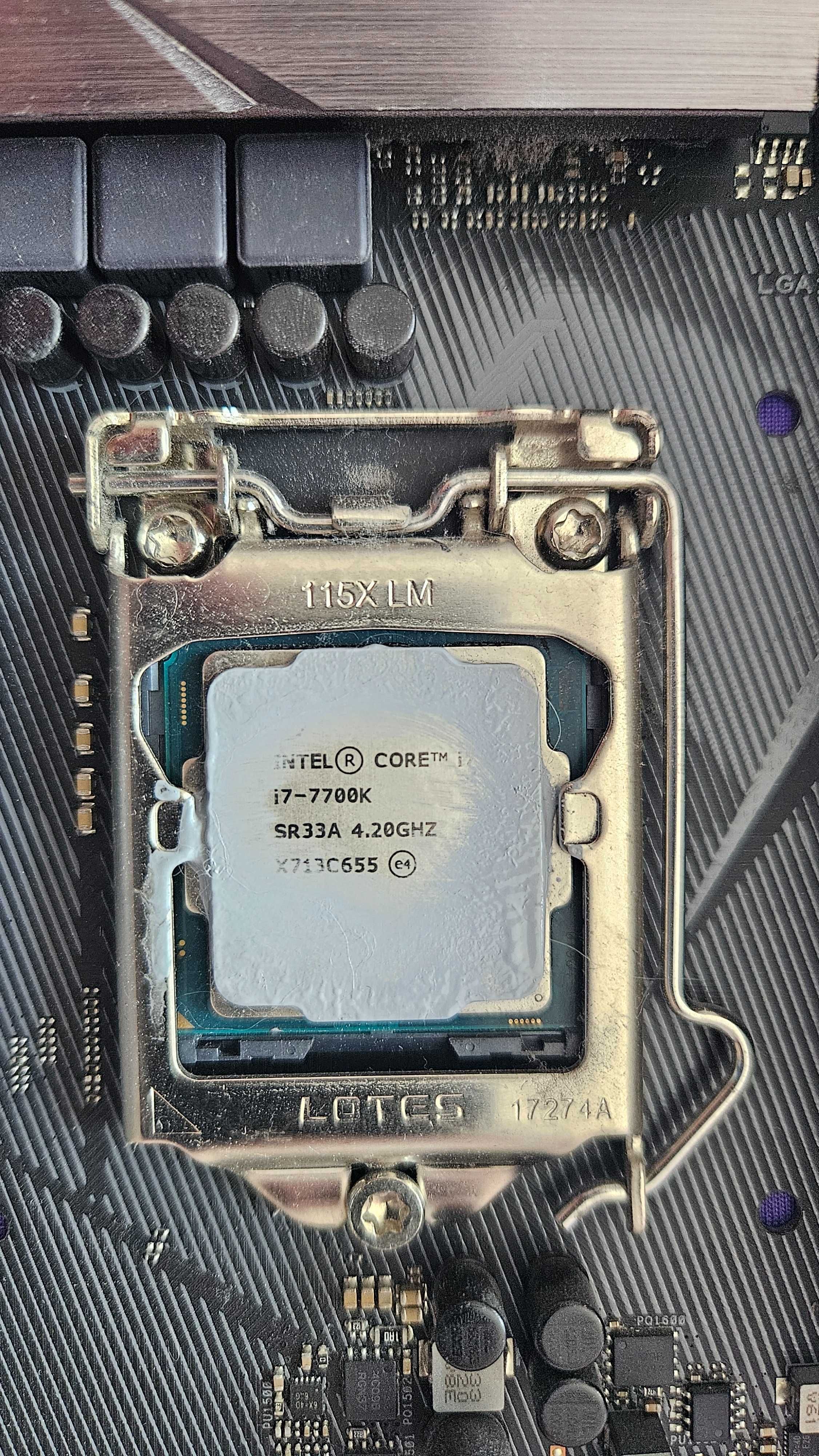 i7 7700k, Asus ROG Strix Z270E Gaming Wifi