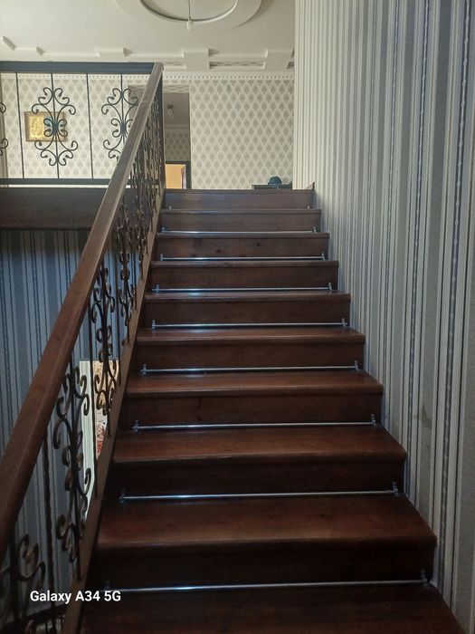 Gala osiyoda 2 qvqtli uchaska sotiladi