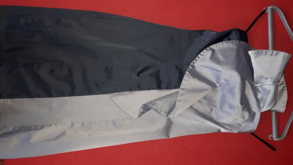 Официална рокля, на цветя