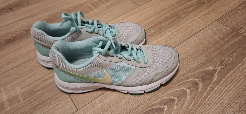 Adidași de dama Nike