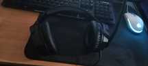 Продам наушники hyperx stinger