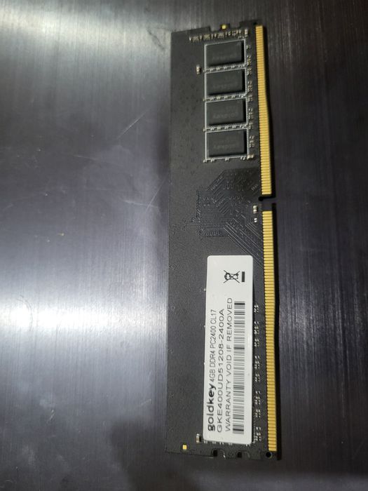 Оперативная память DDR4 2400 на компьютер