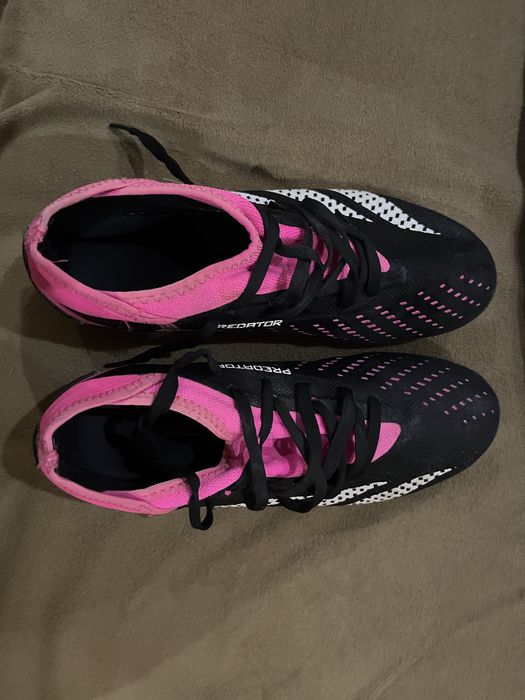 Футболни бутонки Adidas Predator – отлично състояние