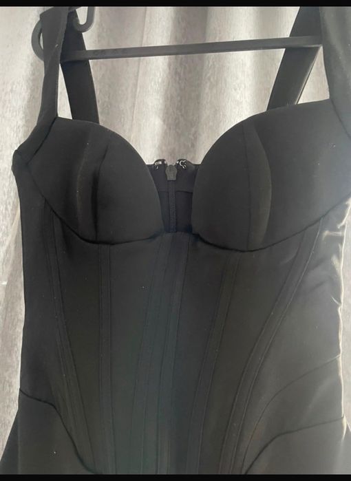 Vand rochie House of CB xs