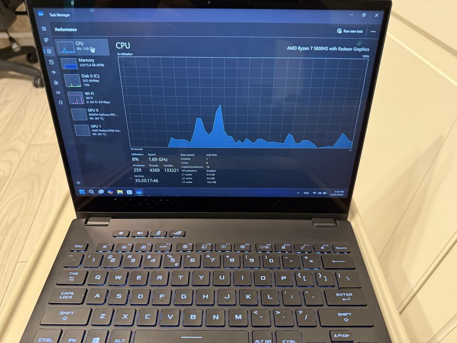 Laptop Asus Flow X13 , Ryzen 7 , 16 GB Ram , RTX 3050