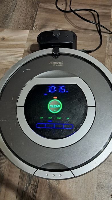Robot aspirator iRobot Roomba 782e