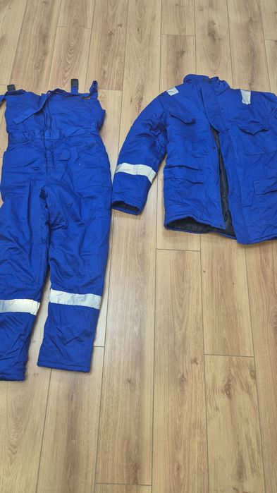 Продам комбинезон