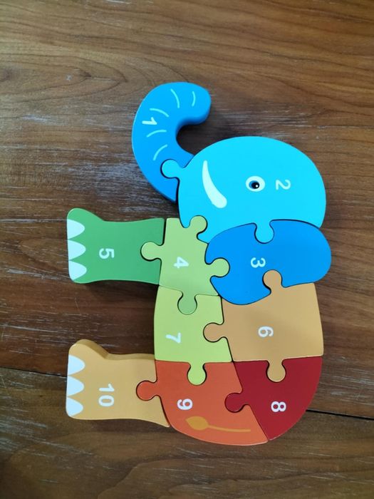 Lot 2 puzzle din lemn 3 +