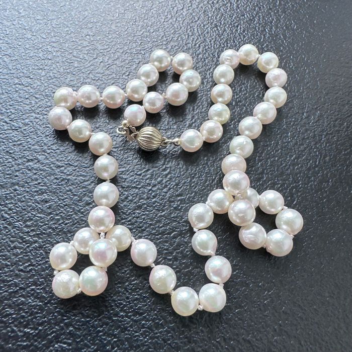 colier perle naturală Akoya si aur