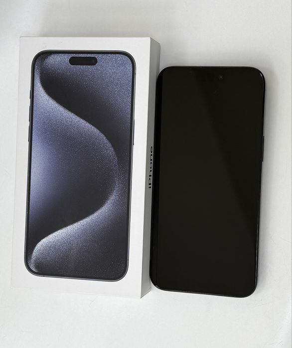 Iphone 15 pro max 256+подарък два кейса