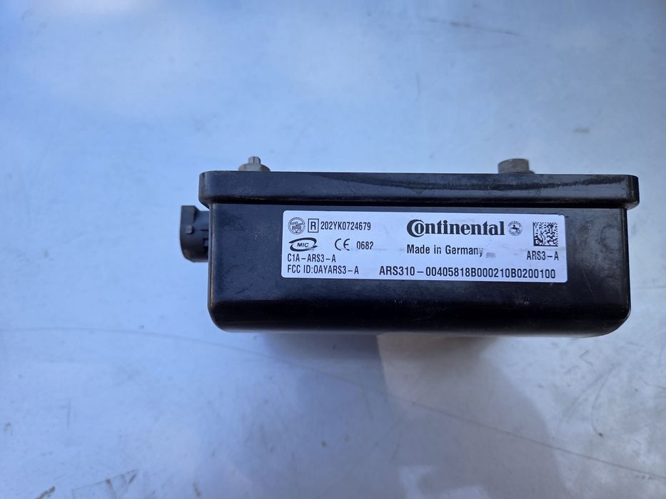 Senzor distronic Mercedes A2129003300