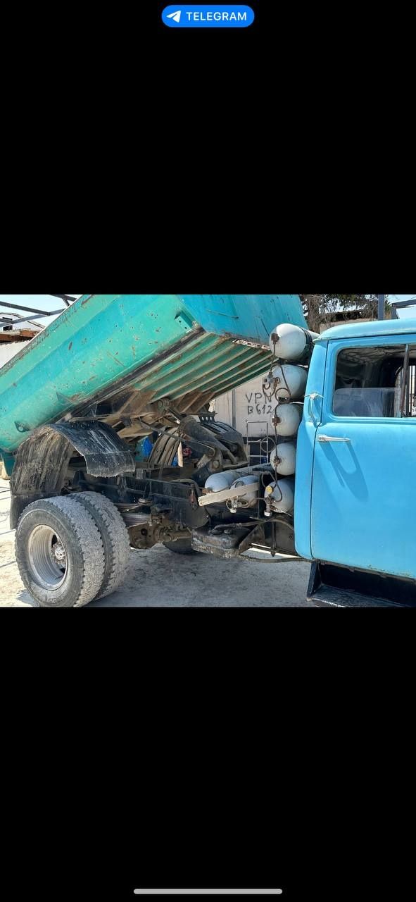 Zil 130 sotiladi