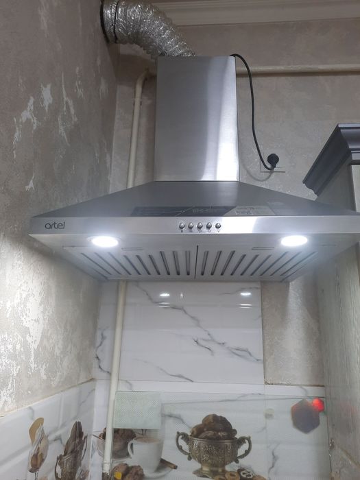Установка вытяжка, стиральная машина газовая плита телевизоров и бытов